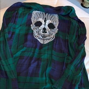 Aeropostale/Bethany Mota - skull flannel